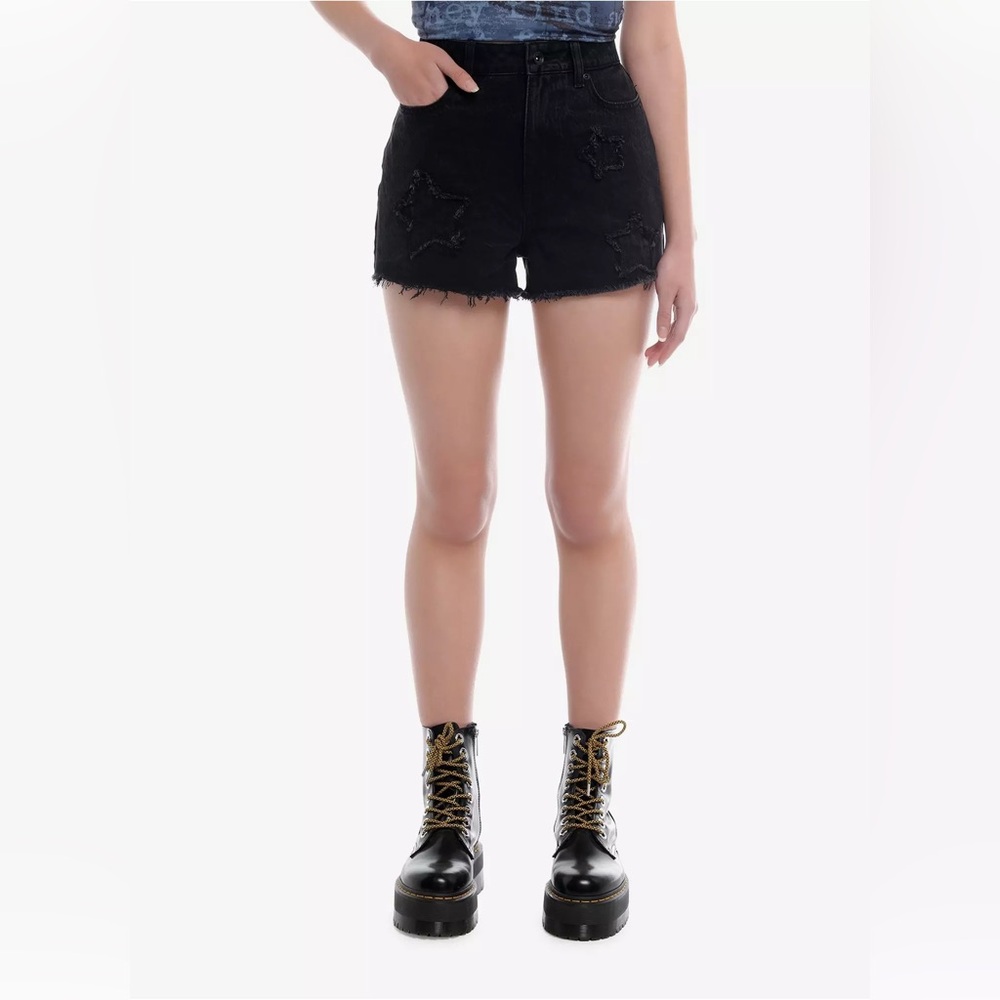 Hot Topic Social Collision® Black Star Patch Denim Shorts
